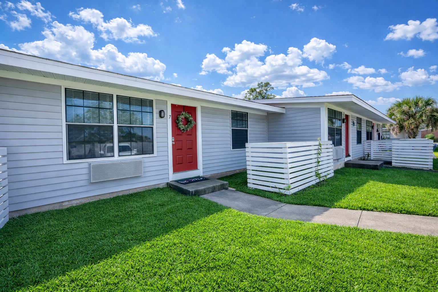 Palm Harbor property context in Melbourne